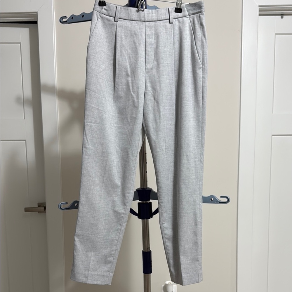 Women Uniglo Gray Pants